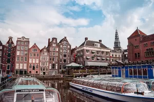 amsterdam-6393230_640